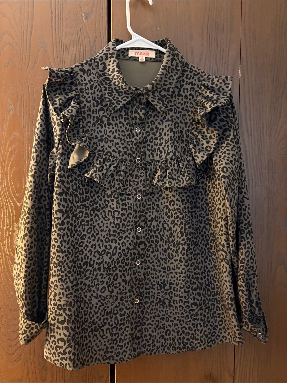 Mazik long sleeve black and gray ruffled animal print blouse. Size Sm